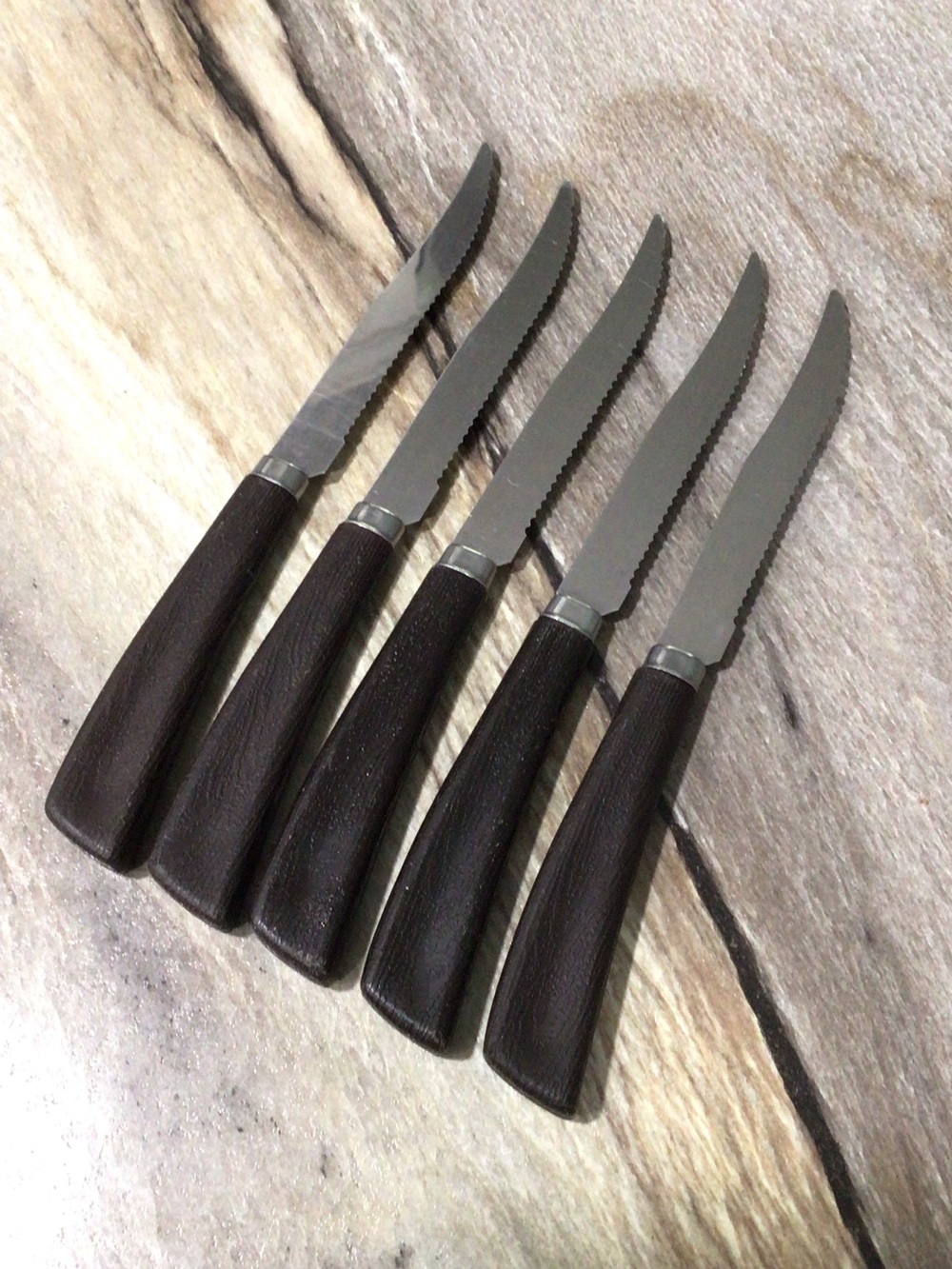 Vintage Quikut USA 5 Pc Stainless Steel Steak Knife Set Brown Faux Wood Handles